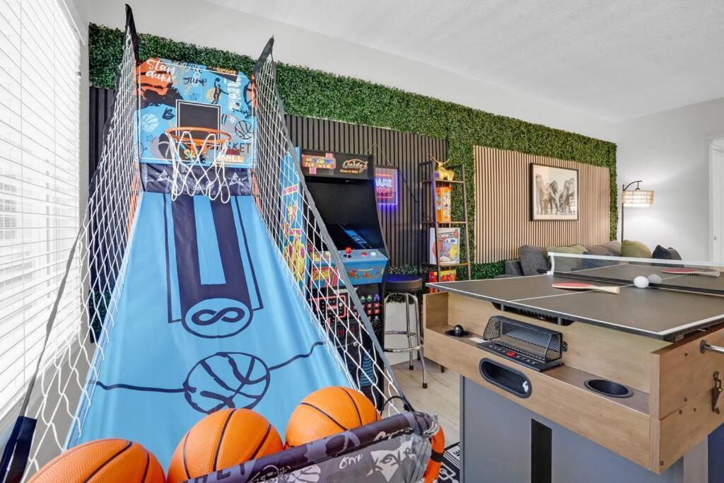 6Th Haven, Arcade, King Bed, Games, 1 Mile To Beaches Long Beach Eksteriør bilde