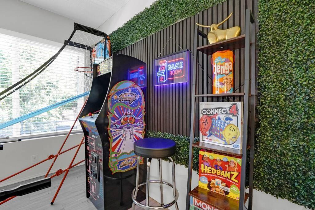 6Th Haven, Arcade, King Bed, Games, 1 Mile To Beaches Long Beach Eksteriør bilde
